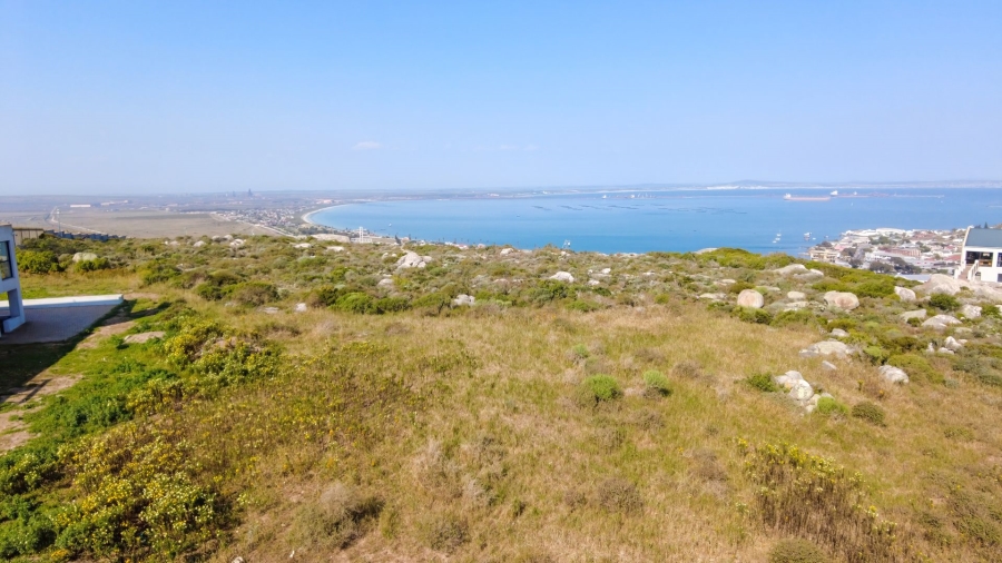0 Bedroom Property for Sale in Hoogland Western Cape